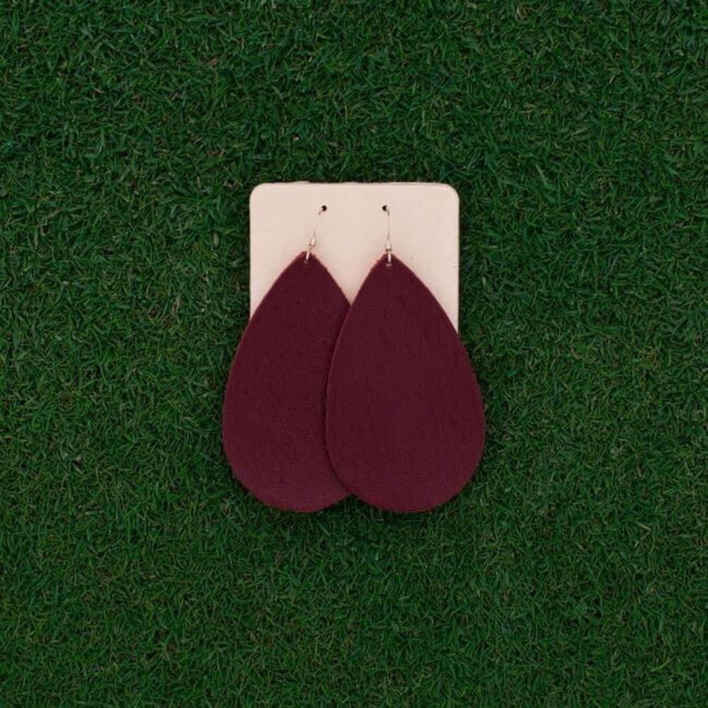 Reserved! Team Maroon